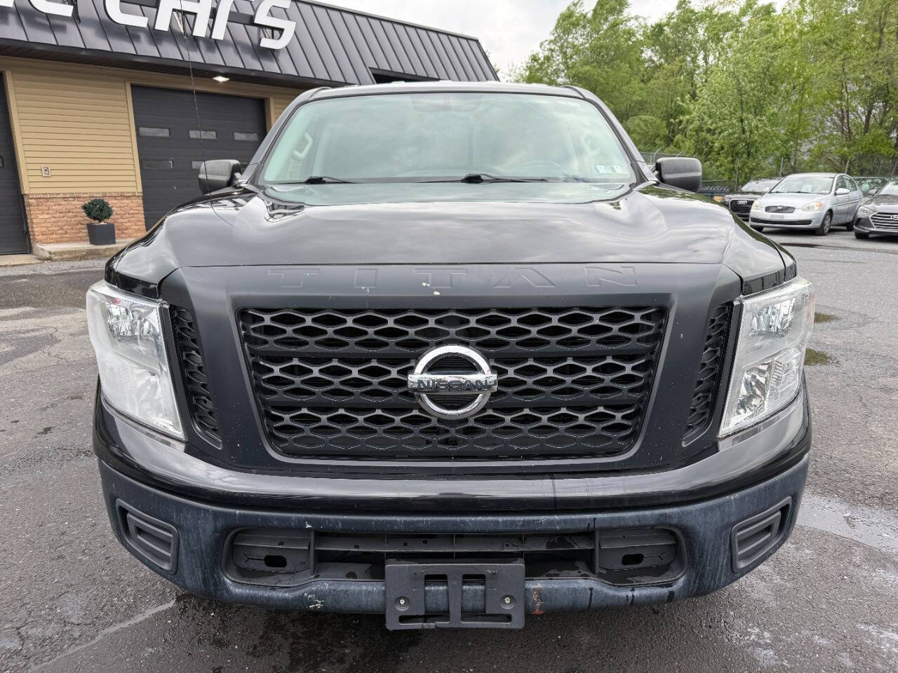 Used 2018 Nissan Titan S w/ S Utility Package AWD/4WD image 2