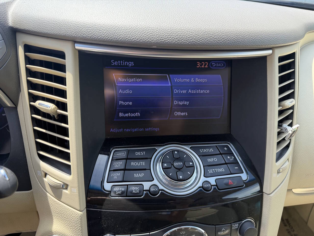 Used 2013 INFINITI FX37 AWD w/ Premium Pkg image 30