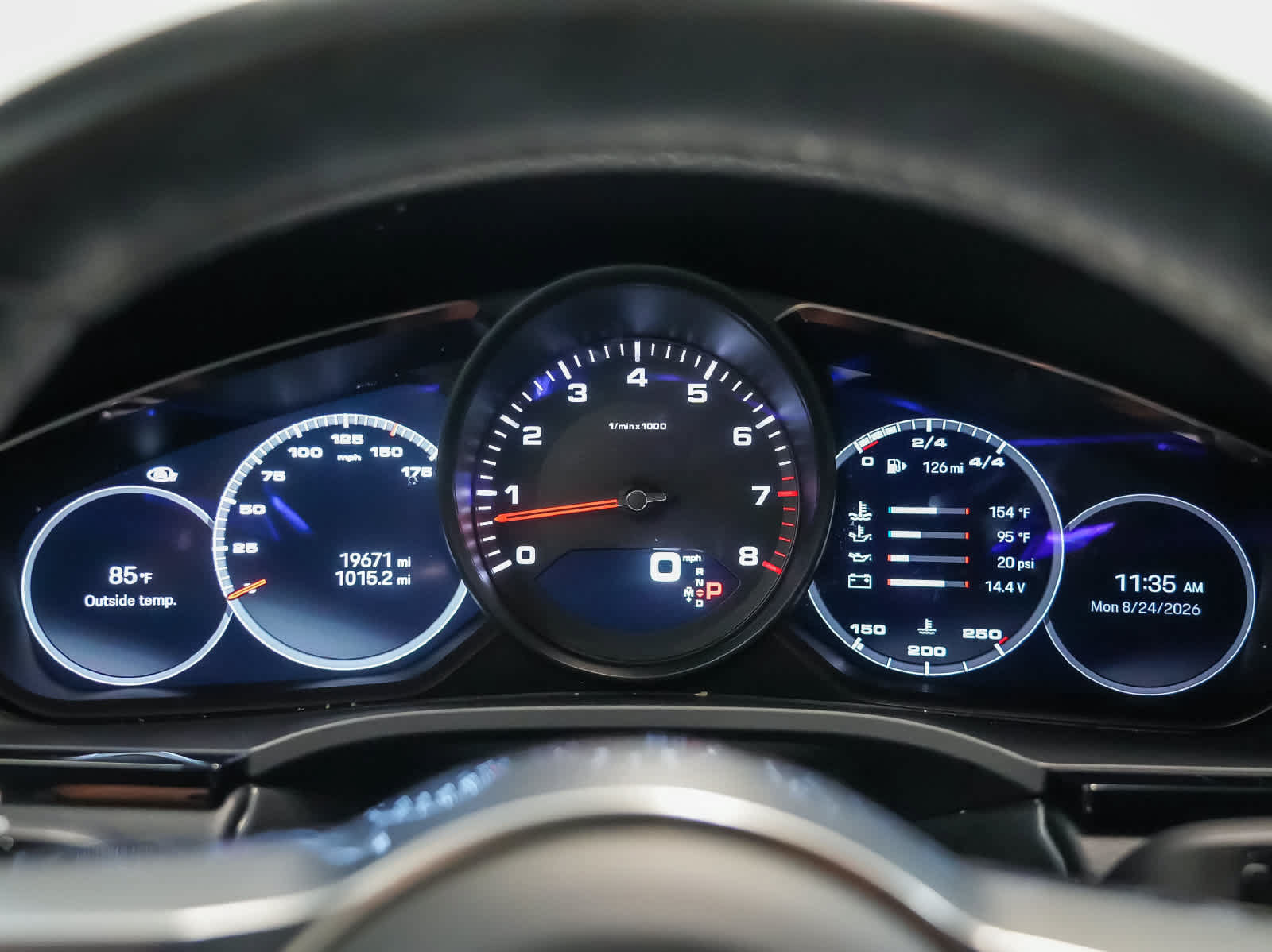 Certified 2023 Porsche Cayenne AWD/4WD image 23