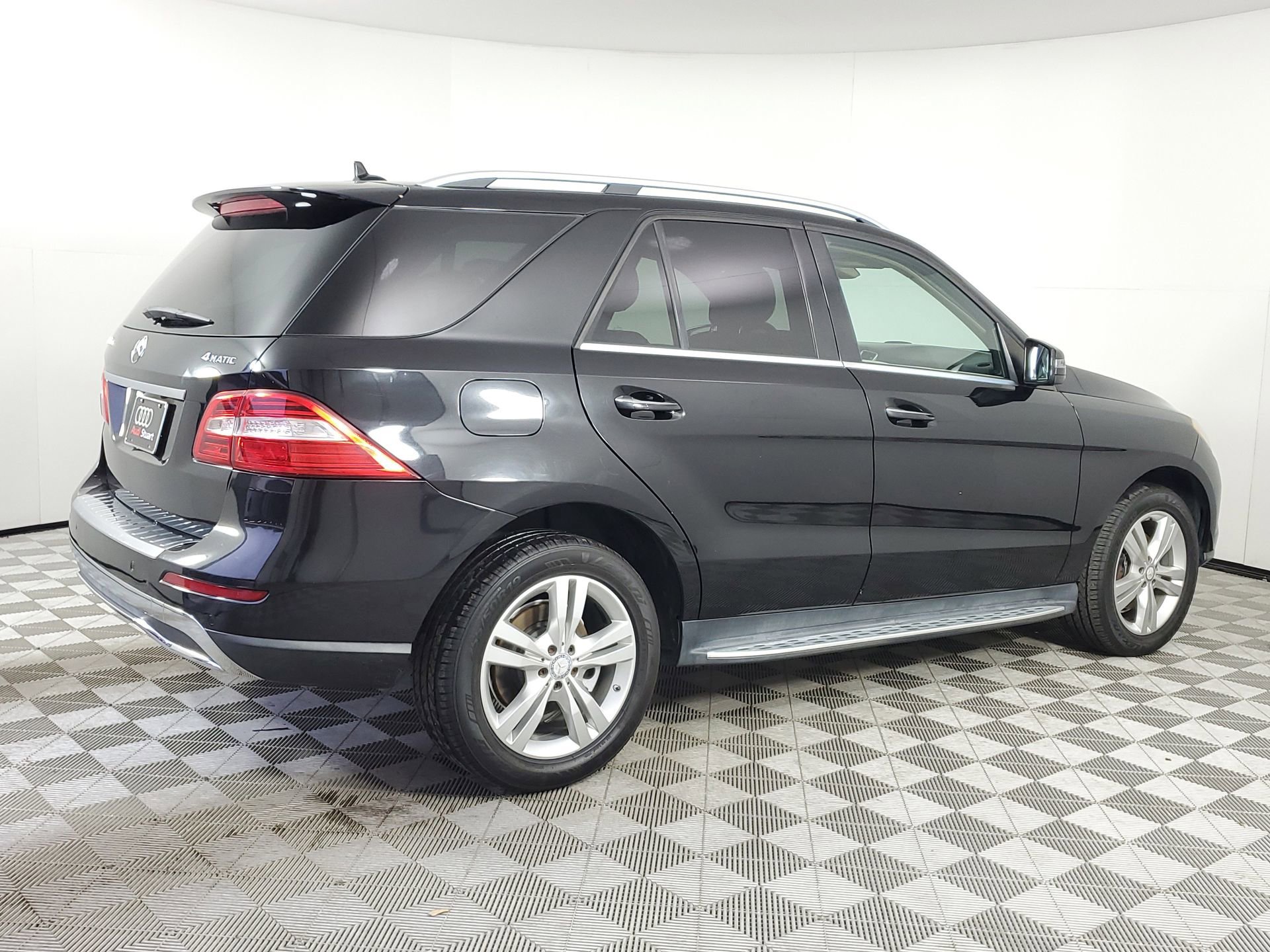 Used 2015 Mercedes-Benz ML 350 4MATIC image 11
