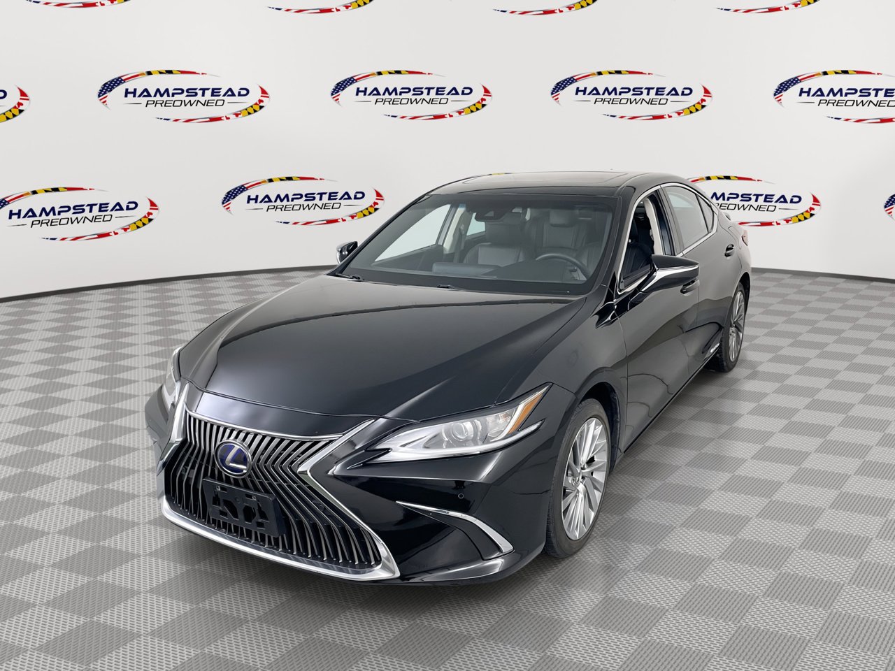 Used 2020 Lexus ES 300h w/ Luxury Package