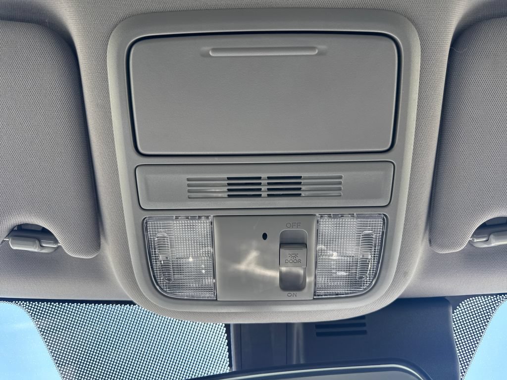 Certified 2025 Honda Ridgeline Sport image 28