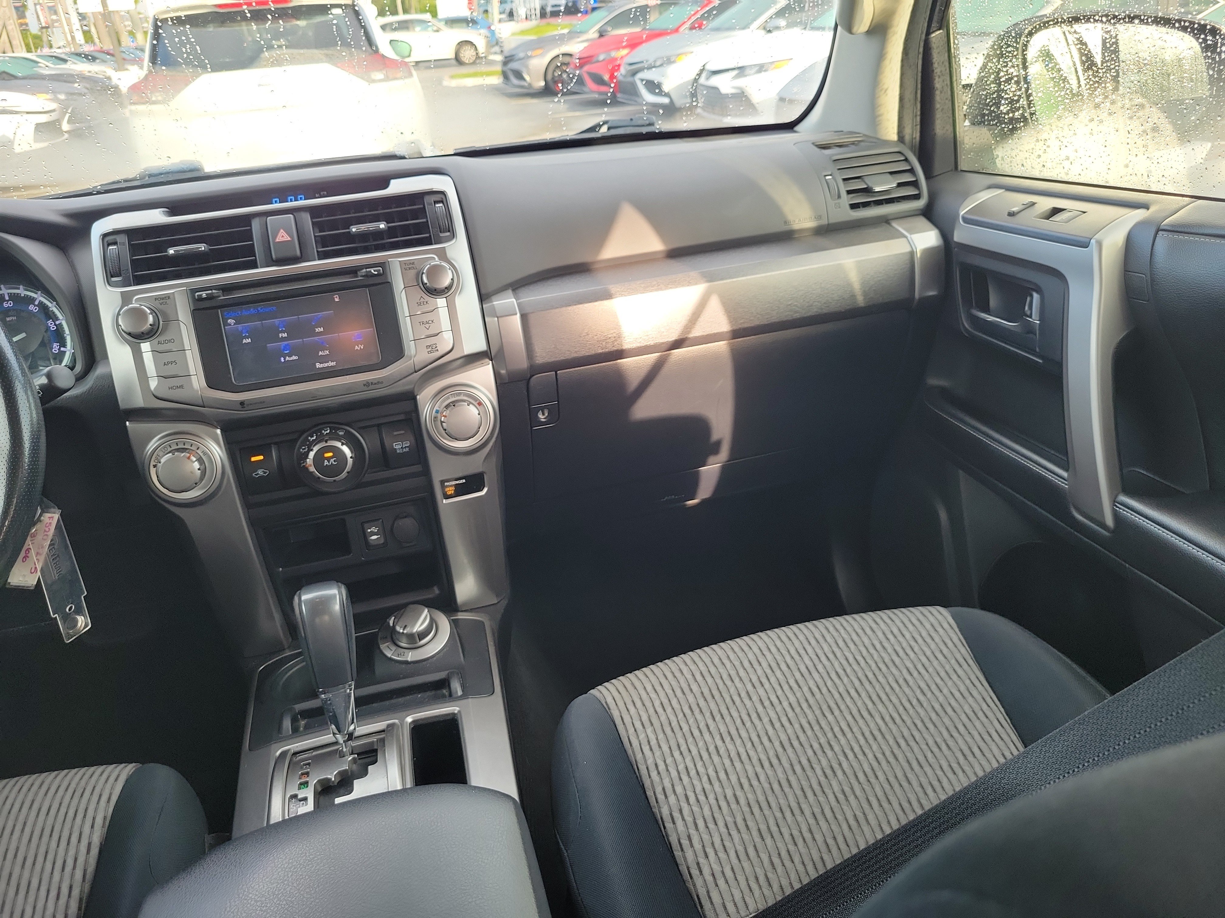 Used 2015 Toyota 4Runner SR5 AWD/4WD image 17