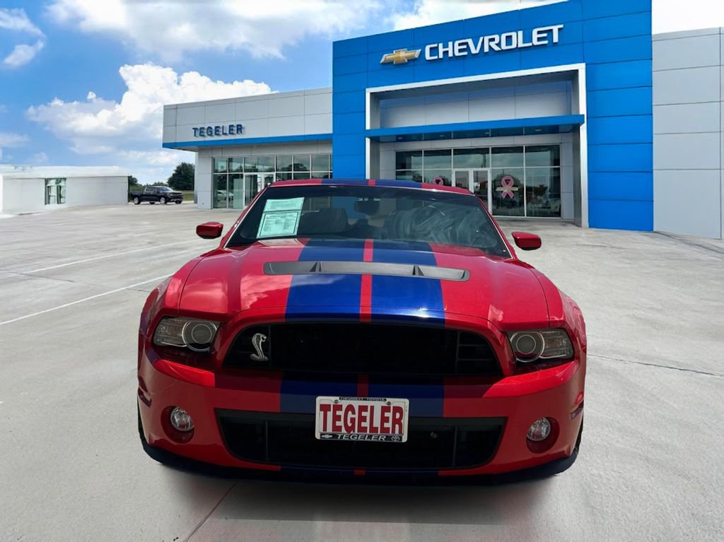 Used 2014 Ford Mustang Shelby GT500 w/ Equipment Group 821A RWD image 2