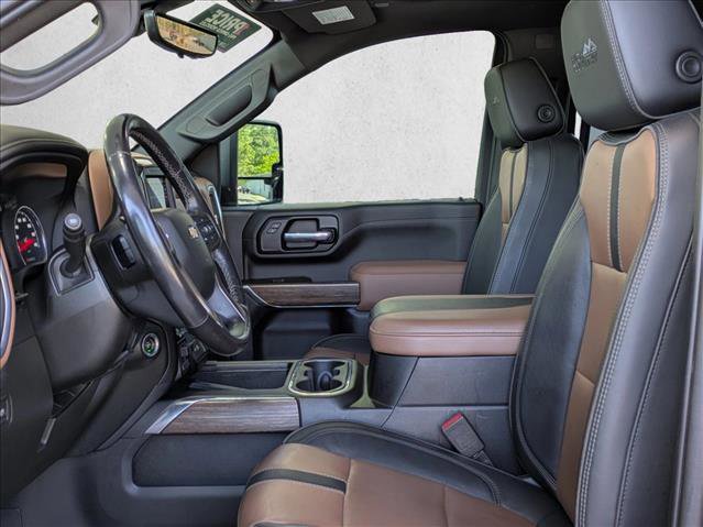 Used 2023 Chevrolet Silverado 2500 High Country w/ Z71 Off-Road Package image 15