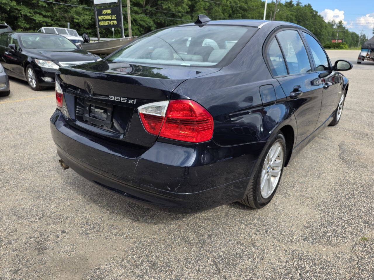 Used 2006 BMW 325xi Sedan AWD/4WD image 9