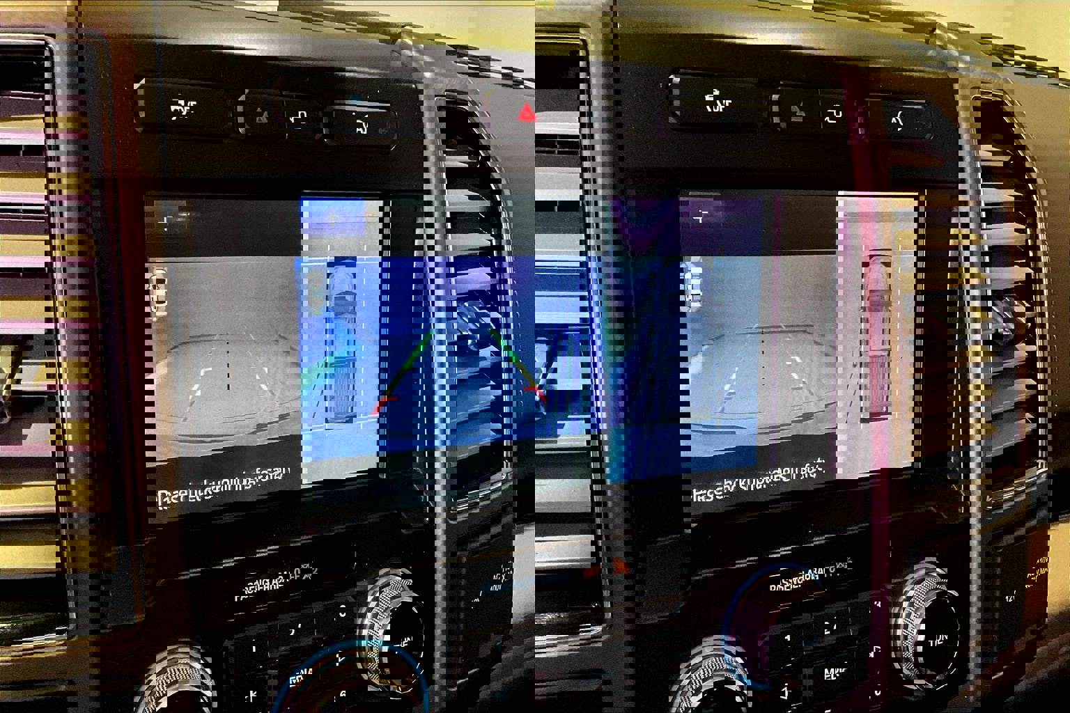 Used 2020 Ford F150 Limited w/ Trailer Tow Package AWD/4WD image 15