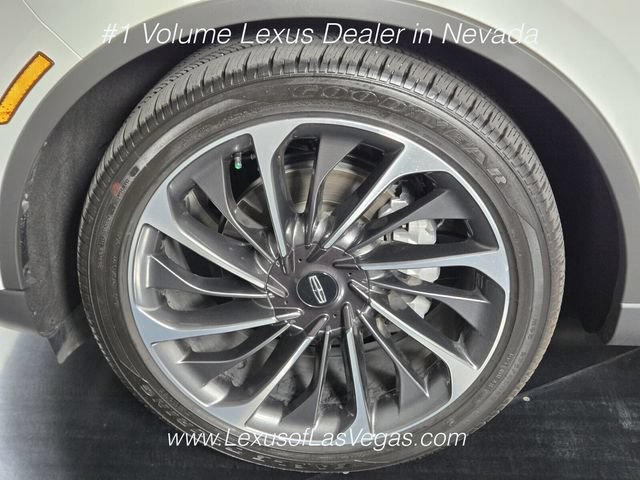 Used 2026 Lincoln Aviator Reserve AWD/4WD image 12