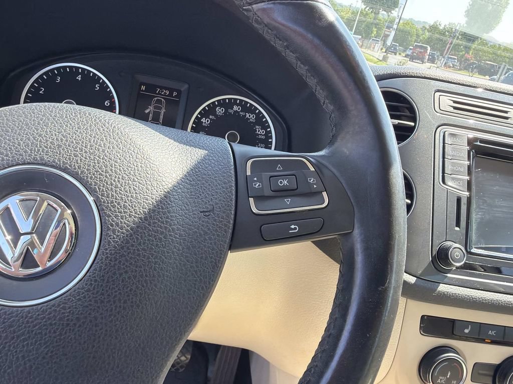 Used 2017 Volkswagen Tiguan Wolfsburg Edition FWD image 26