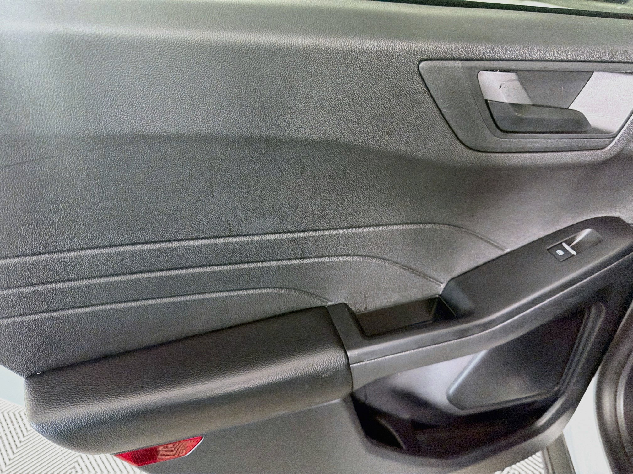 Used 2025 Ford Escape Active FWD image 24