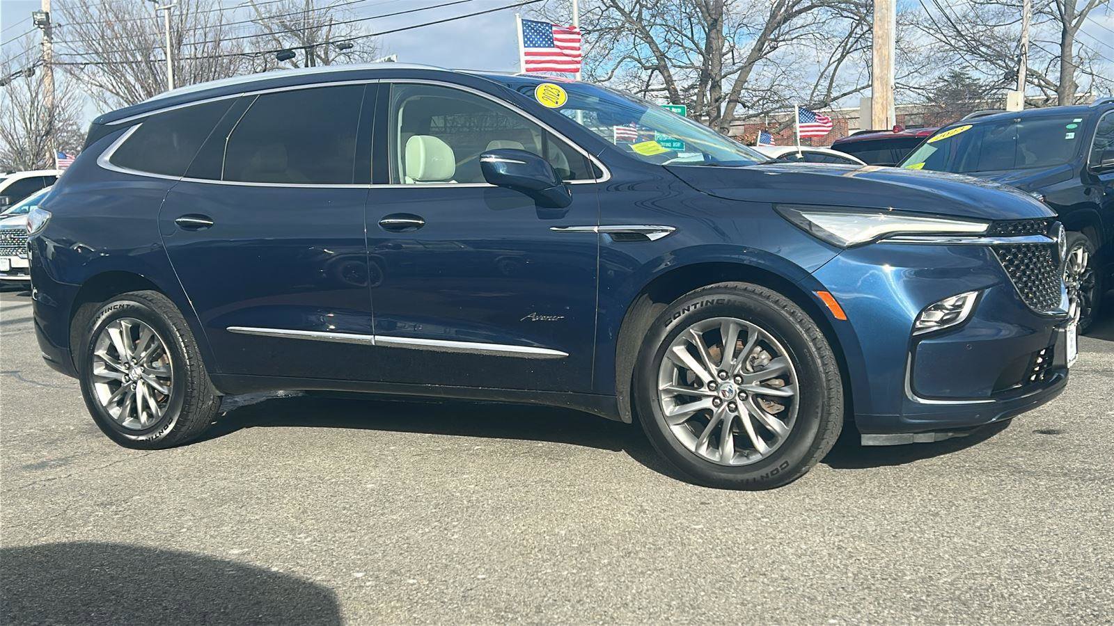 Certified 2023 Buick Enclave Avenir w/ Avenir Technology Package image 11
