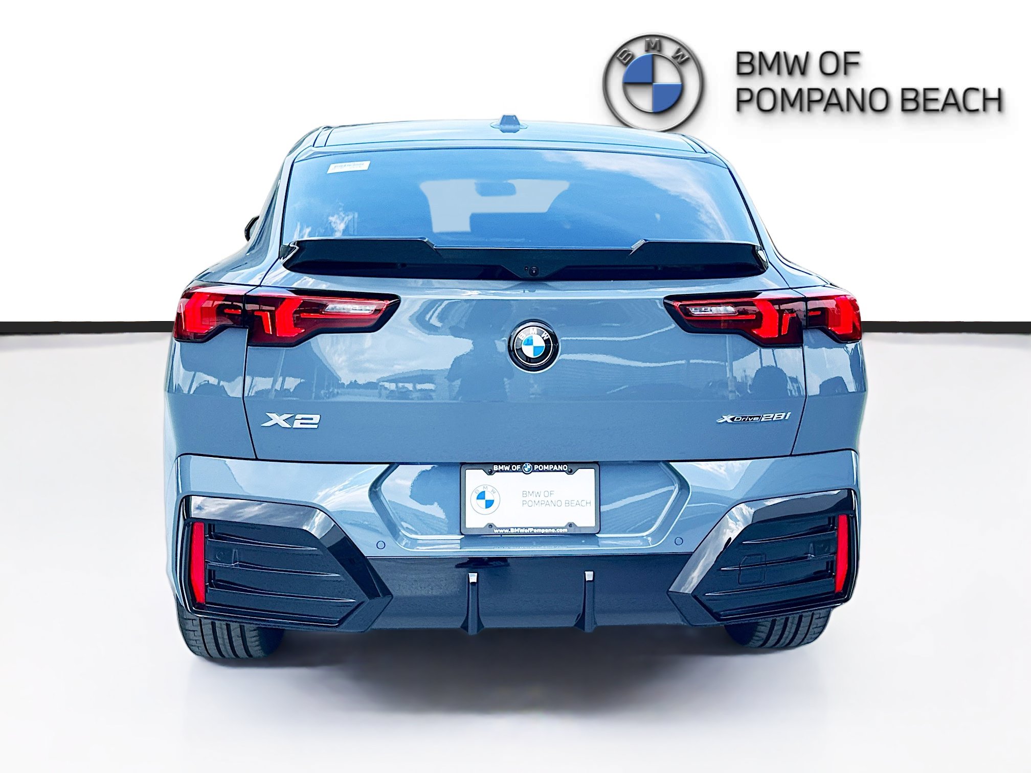 New 2026 BMW X2 xDrive28i w/ Technology Package AWD/4WD image 5