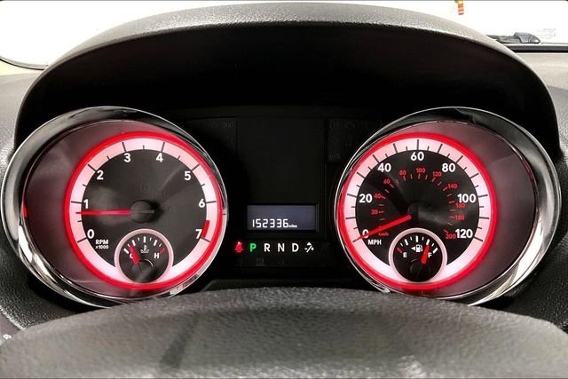 Used 2017 Dodge Grand Caravan SE w/ UConnect Hands-Free Group image 13