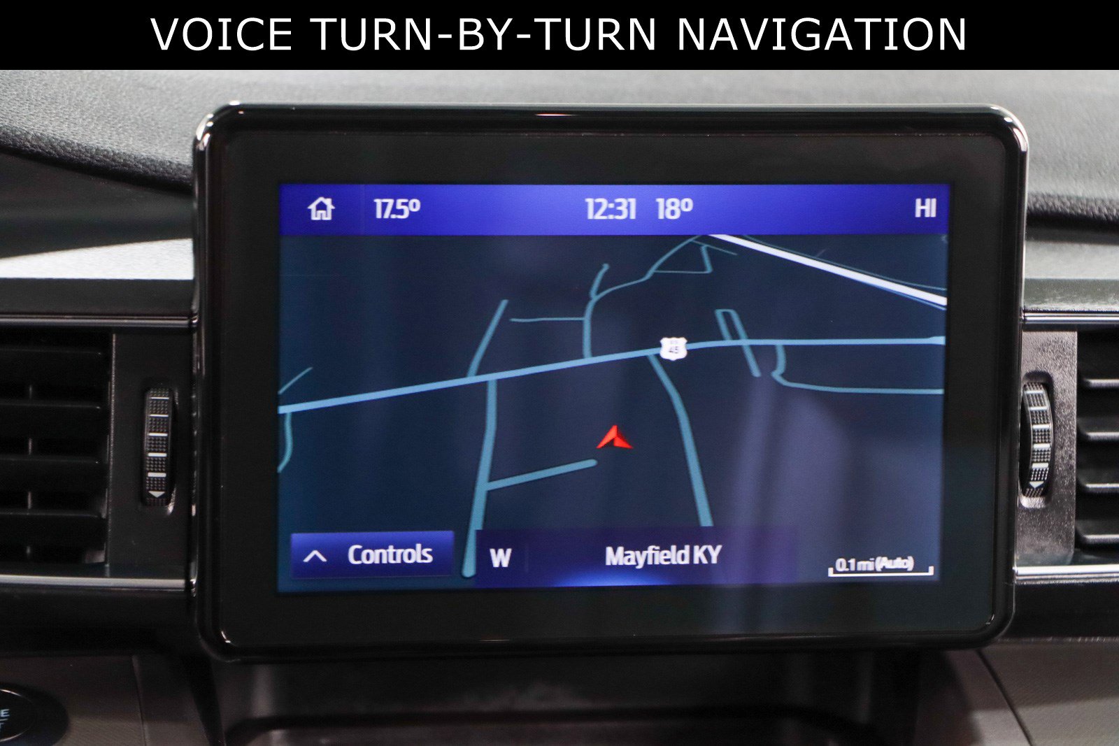 Used 2022 Ford Explorer XLT w/ XLT Sport Appearance Package image 18