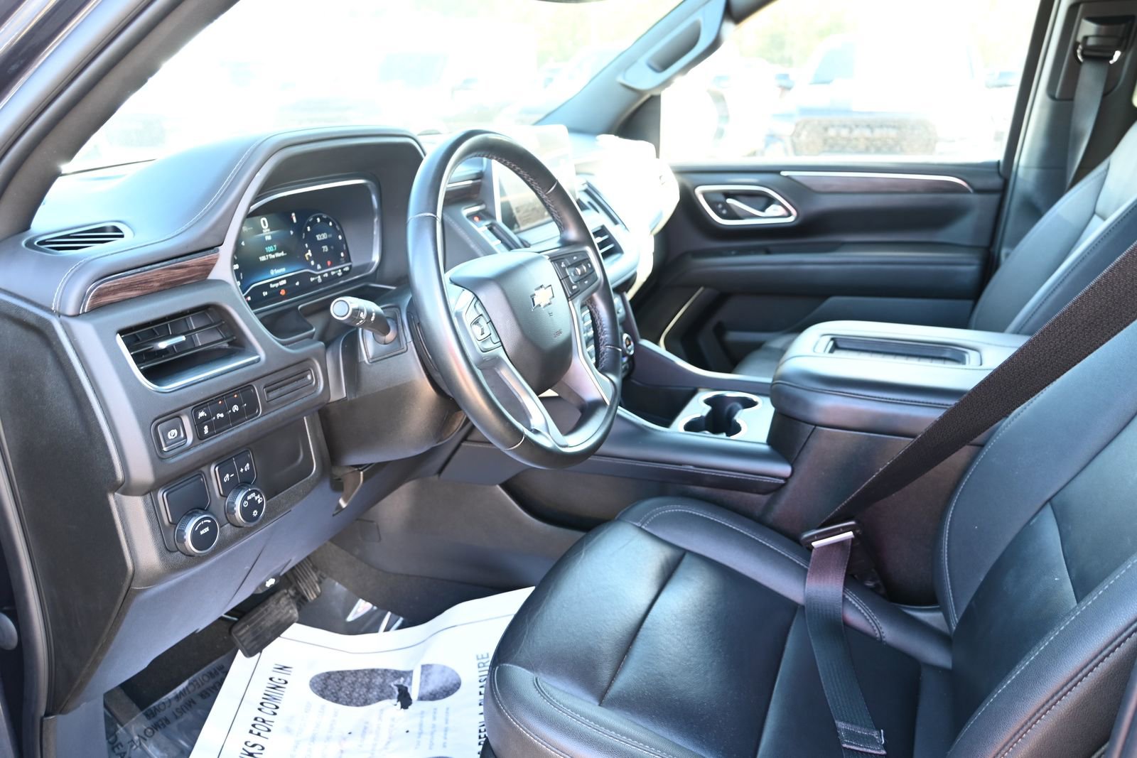 Used 2023 Chevrolet Tahoe LT image 16