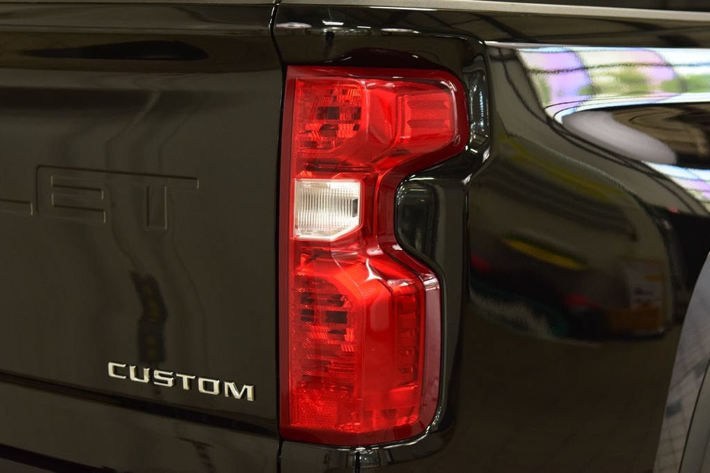New 2026 Chevrolet Silverado 2500 Custom w/ Custom Value Package AWD/4WD image 22