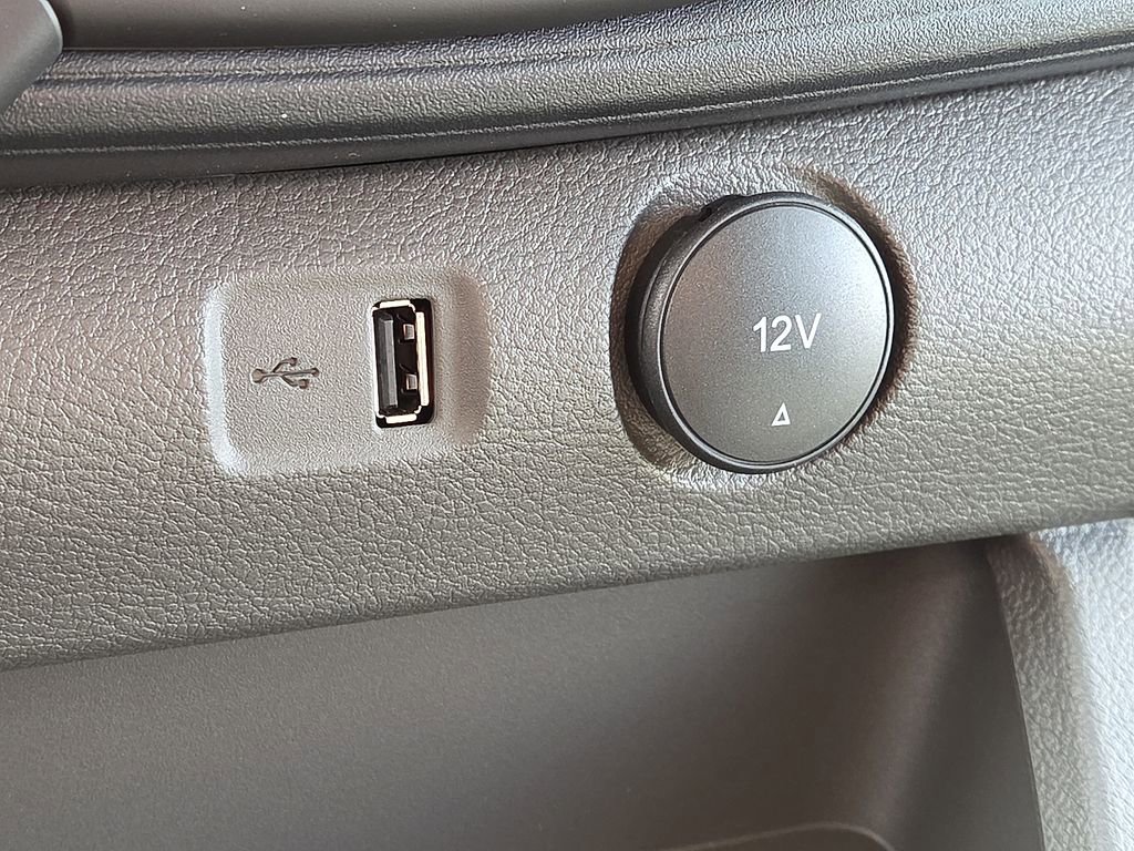 New 2025 Ford Transit 250 148 Medium Roof w/ Load Area Protection Package image 22