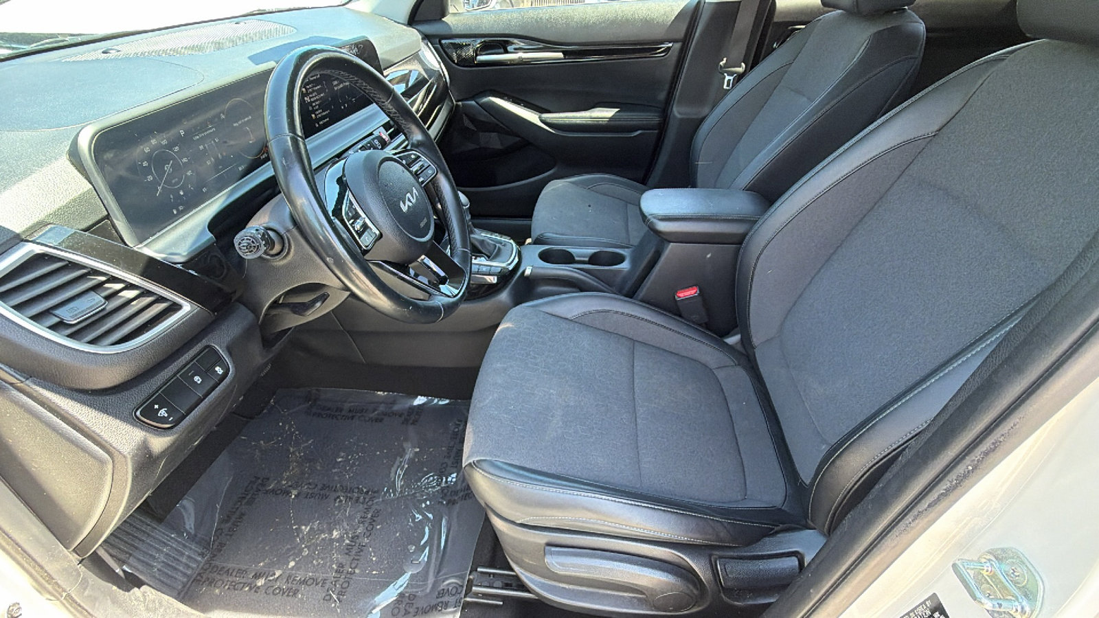 Used 2024 Kia Seltos S FWD image 16