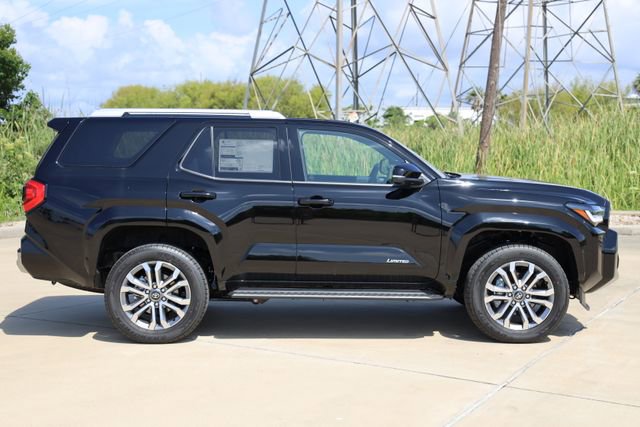 New 2026 Toyota 4Runner Limited AWD/4WD image 4