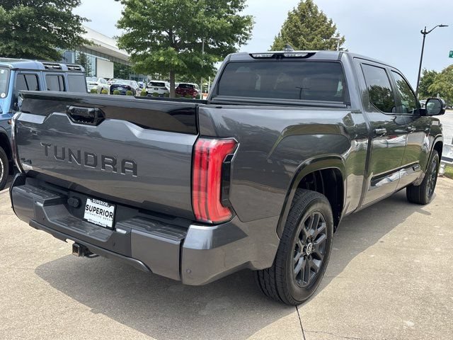 Used 2024 Toyota Tundra Platinum AWD/4WD image 3