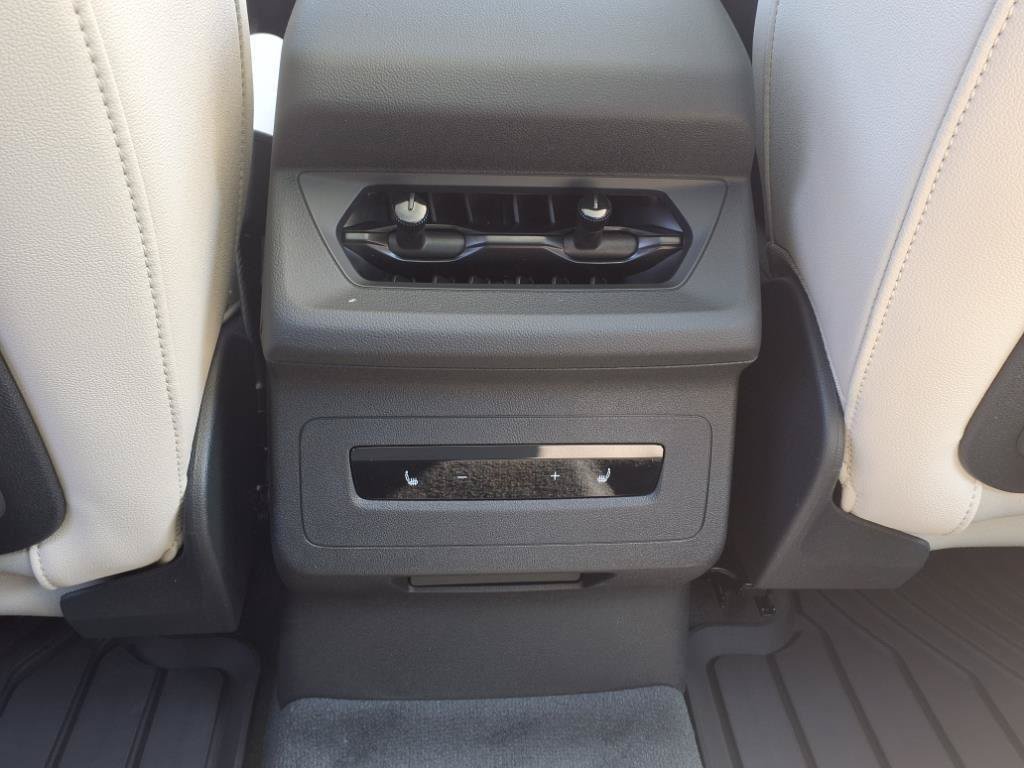 New 2025 Audi A6 e-tron Premium Plus RWD image 9