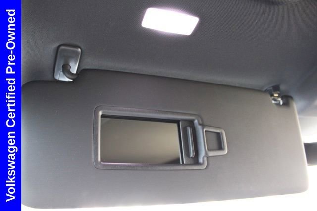 Used 2025 Volkswagen Atlas Cross Sport SE w/ Panoramic Sunroof Package image 46