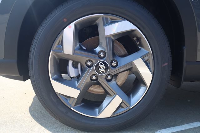 New 2026 Hyundai Venue SEL FWD image 8