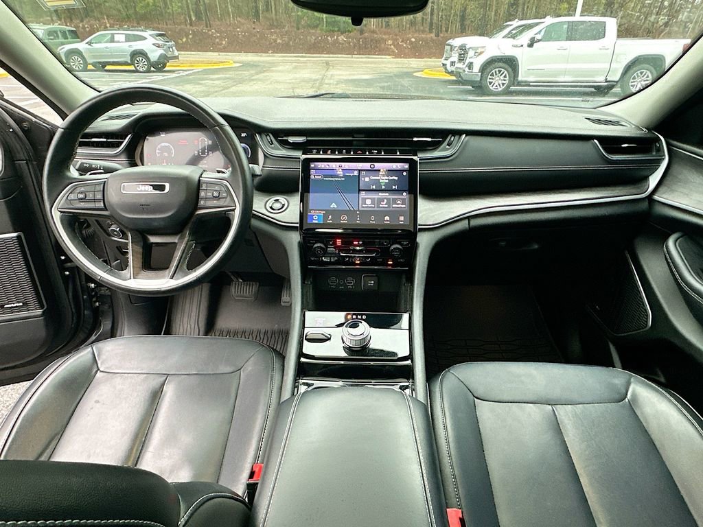 Used 2022 Jeep Grand Cherokee L Limited image 3