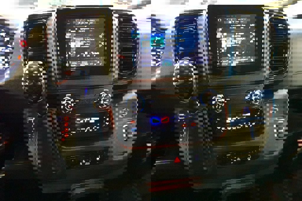 Used 2024 RAM ProMaster 3500 w/ Convenience Group image 13