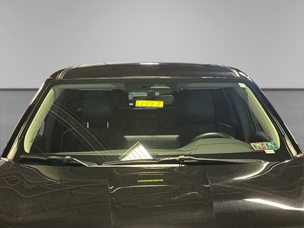 Used 2025 Mitsubishi Outlander SE image 14