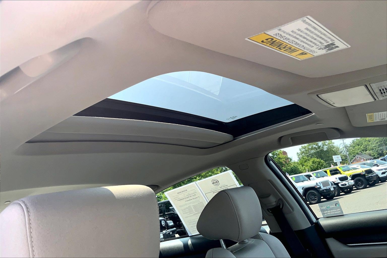 Used 2020 Honda Accord EX image 10