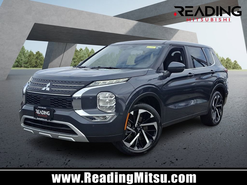 Used 2024 Mitsubishi Outlander AWD