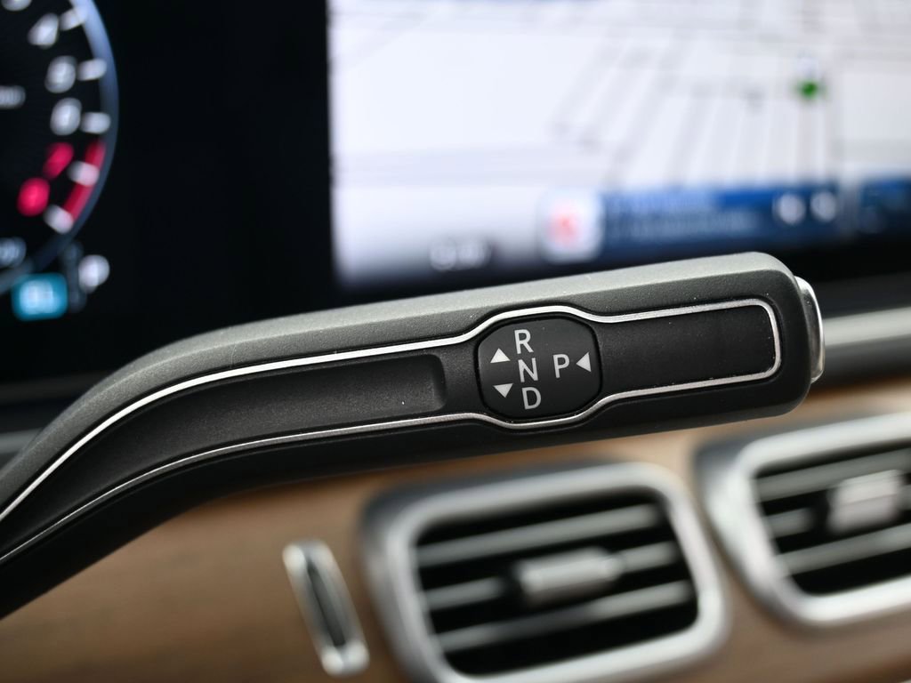 Used 2024 Mercedes-Benz GLE 450e 4MATIC image 39