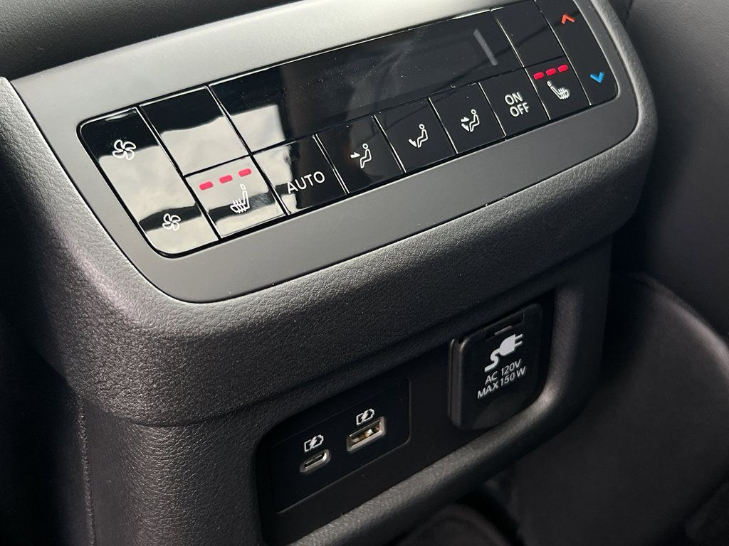 New 2025 Nissan Pathfinder Platinum w/ Cargo Package image 16