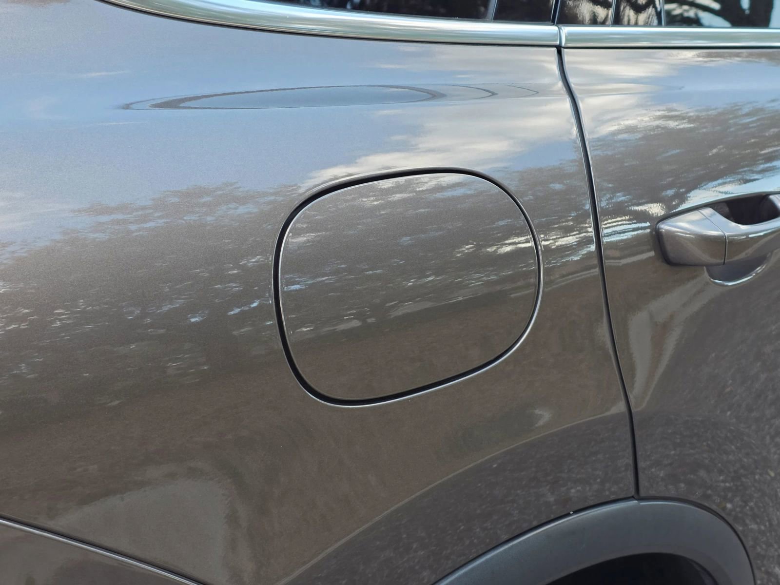 Used 2013 Porsche Cayenne Diesel AWD/4WD image 69