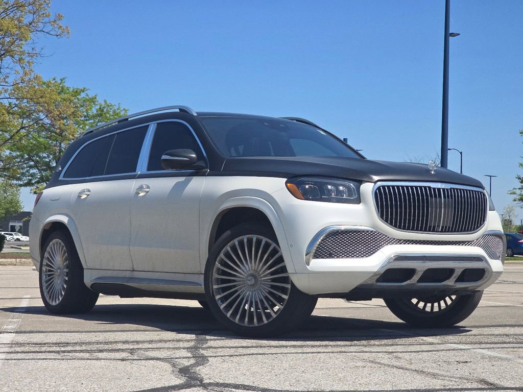 Used 2023 Mercedes-Benz Maybach GLS 600 4MATIC image 2
