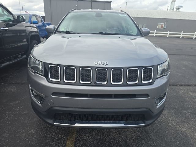 Used 2018 Jeep Compass Limited image 2