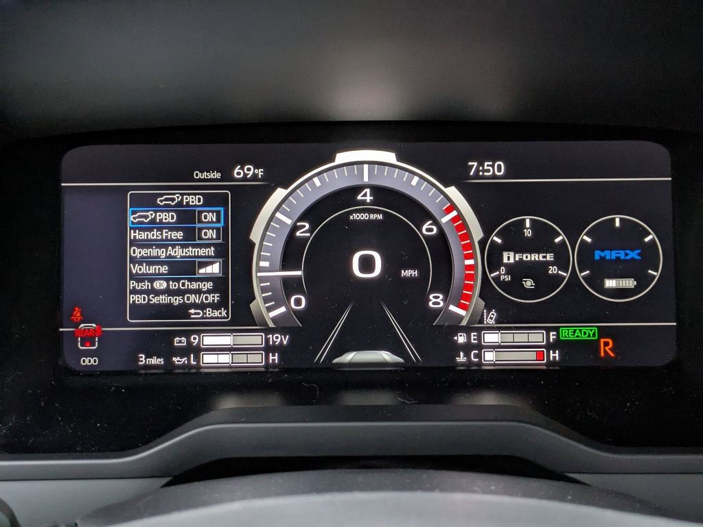 New 2026 Toyota Sequoia Platinum image 17