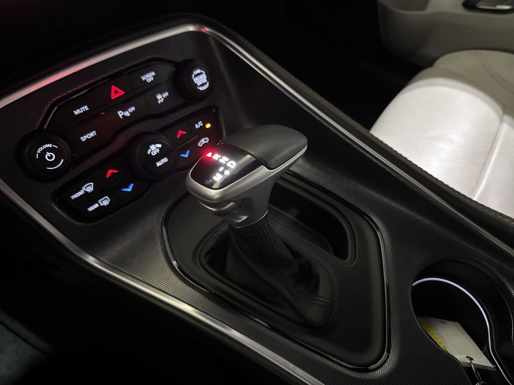 Used 2018 Dodge Challenger SXT Plus RWD image 17