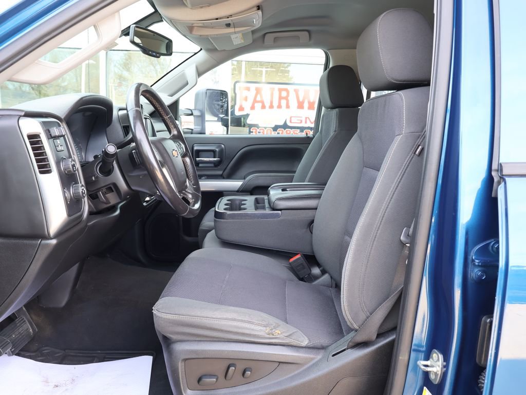 Used 2018 Chevrolet Silverado 2500 LT w/ LT Convenience Package image 13