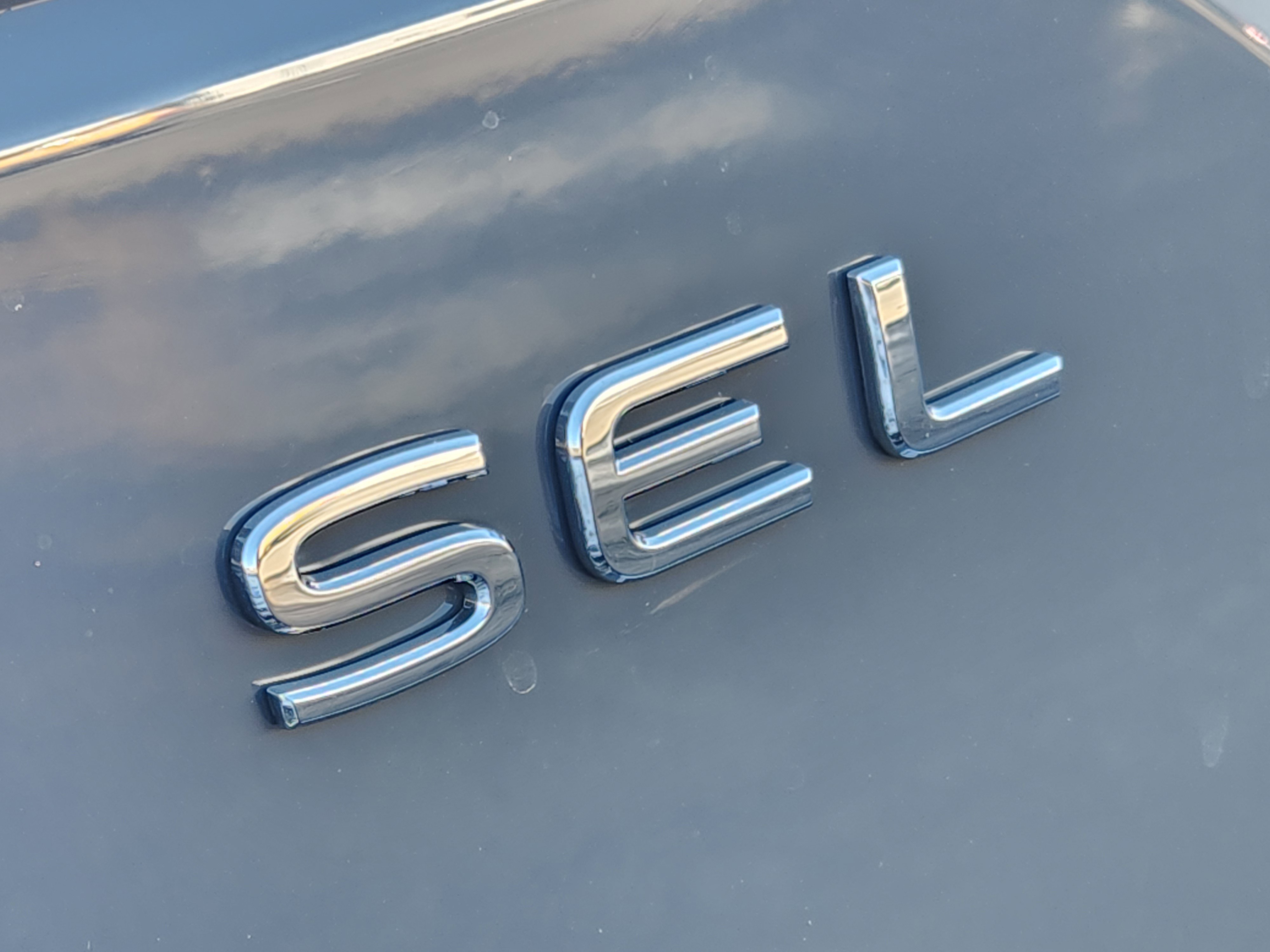 New 2026 Volkswagen Atlas SEL image 21