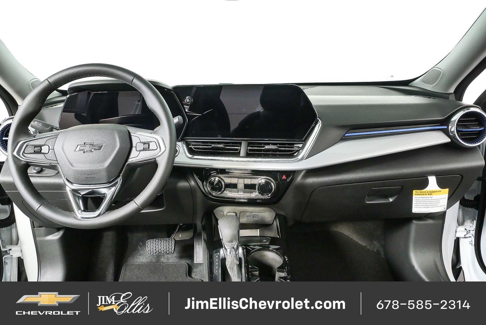 New 2026 Chevrolet Trax LT w/ Driver Confidence Package FWD image 17