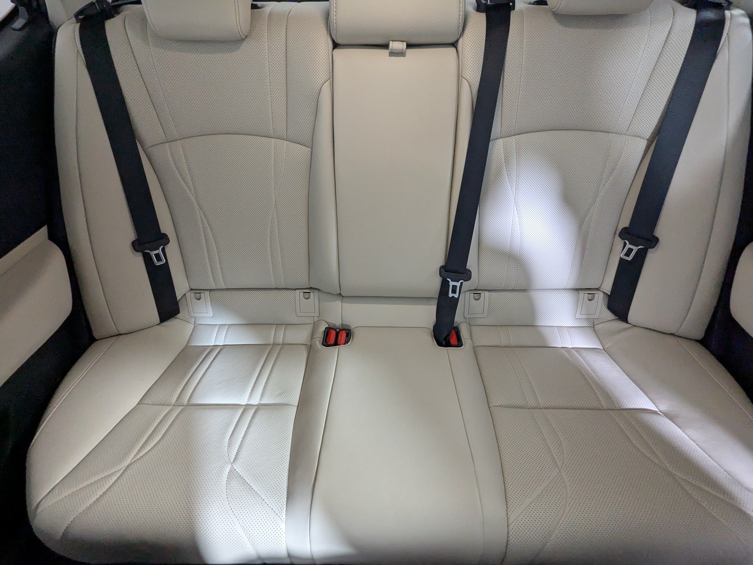 Used 2025 Lexus ES 350 Ultra Luxury FWD image 14