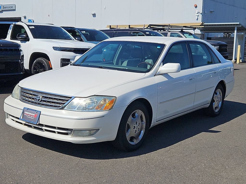 Used 2004 Toyota Avalon XLS FWD image 3