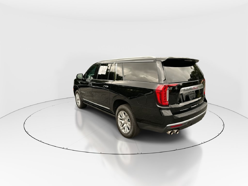 Used 2024 GMC Yukon XL Denali AWD/4WD image 6