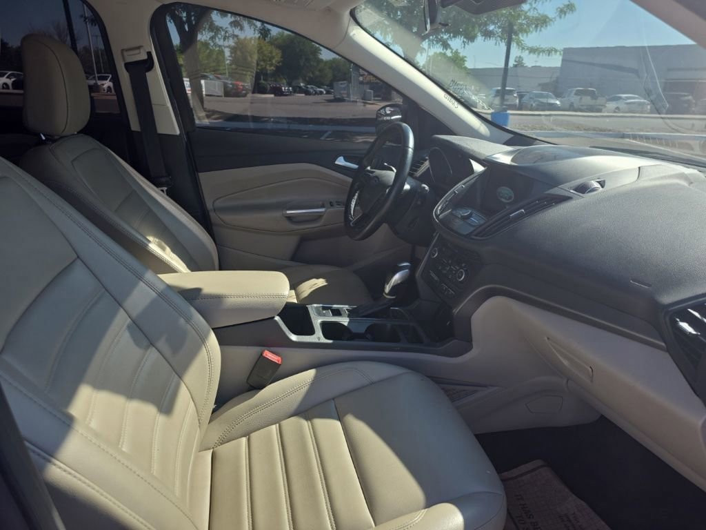 Used 2019 Ford Escape SEL FWD image 22