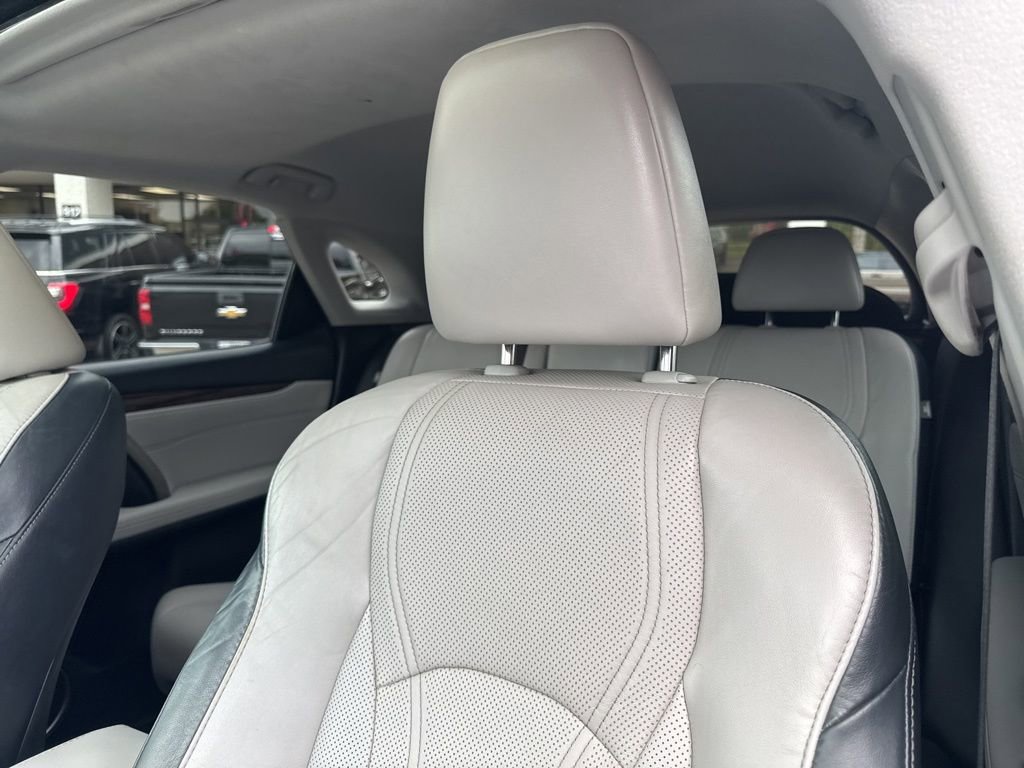 Used 2019 Lexus RX 350 FWD w/ Navigation Package image 11