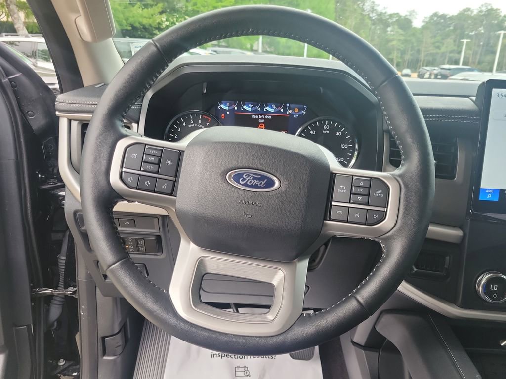 Used 2023 Ford Expedition XLT RWD image 21