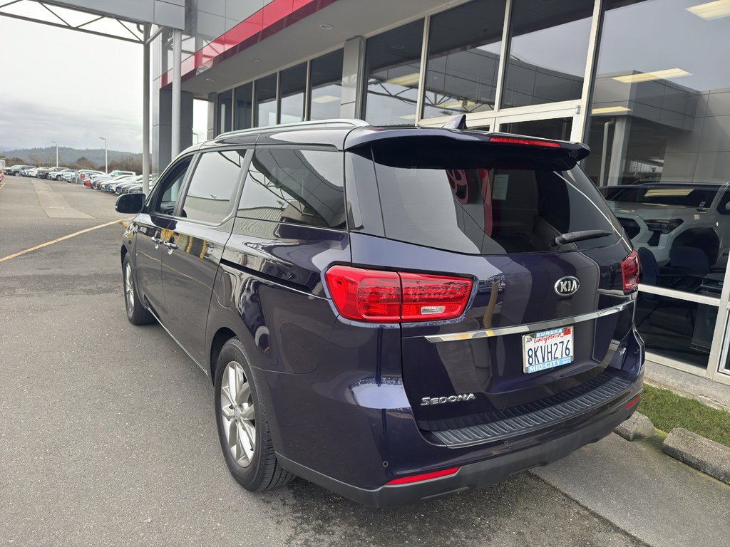 Used 2019 Kia Sedona EX image 10