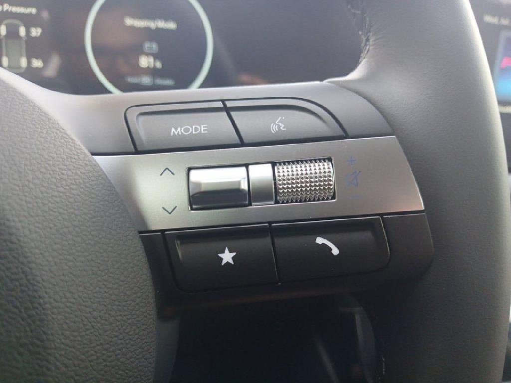 New 2026 Hyundai Tucson SEL FWD image 17
